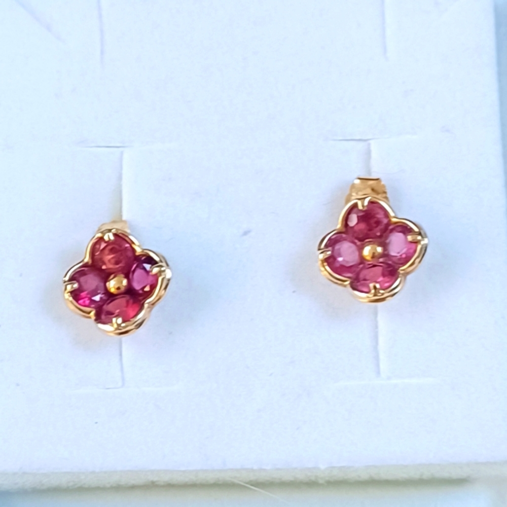 Estate 14k Solid Yellow gold 585 Mexico Gemstone Garnet Flower Earrings